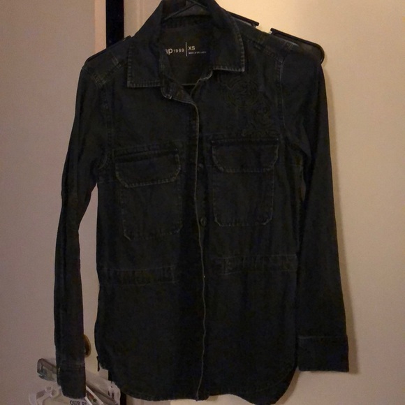 Shirt/Jacket - Picture 1 of 5